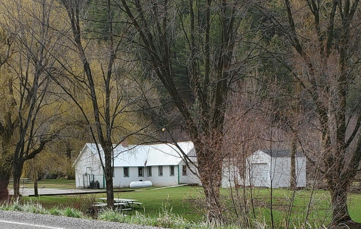 Canyon Lodge